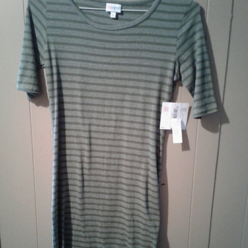 NWT striped Julia